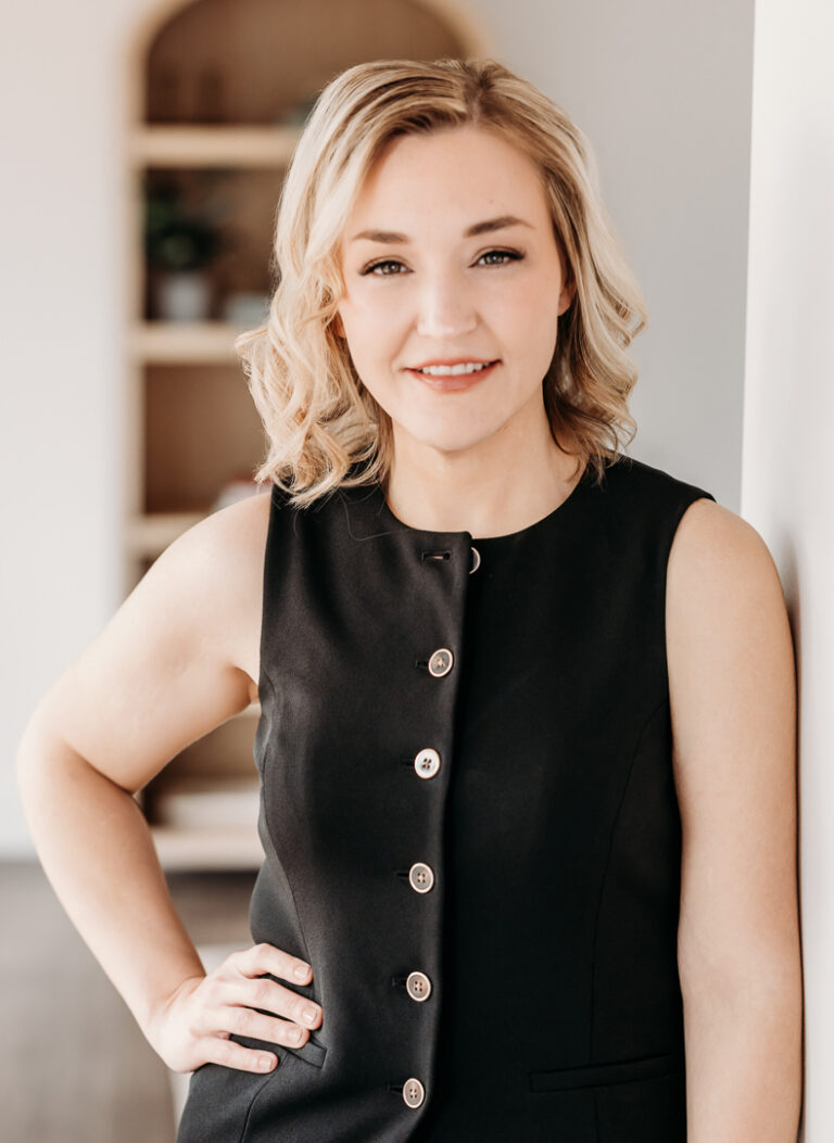 realtor modern headshot