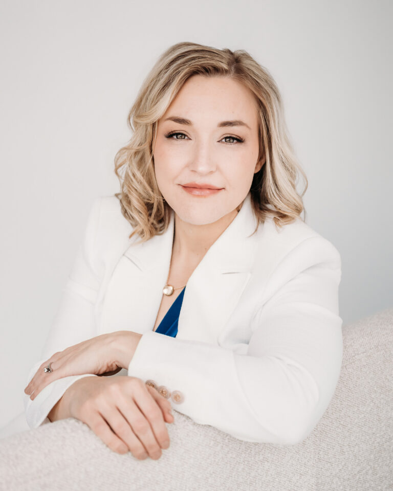 realtor modern headshot