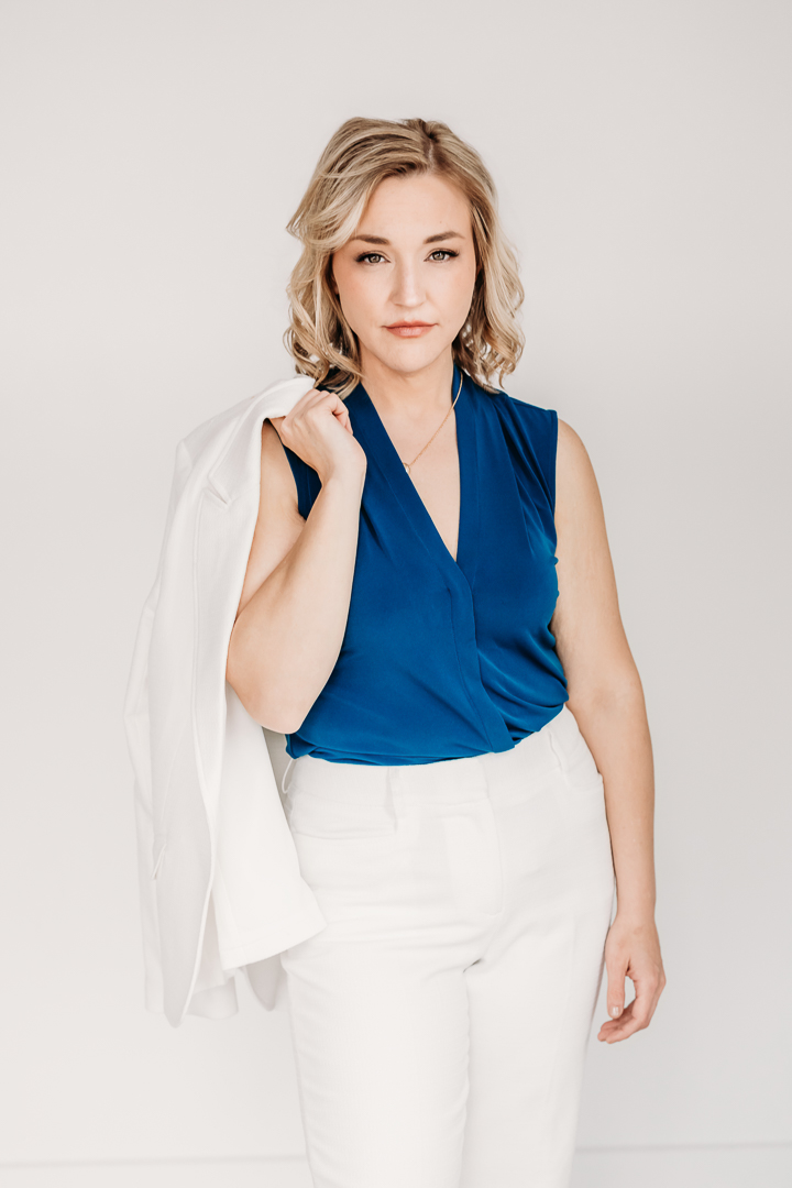 realtor modern headshot